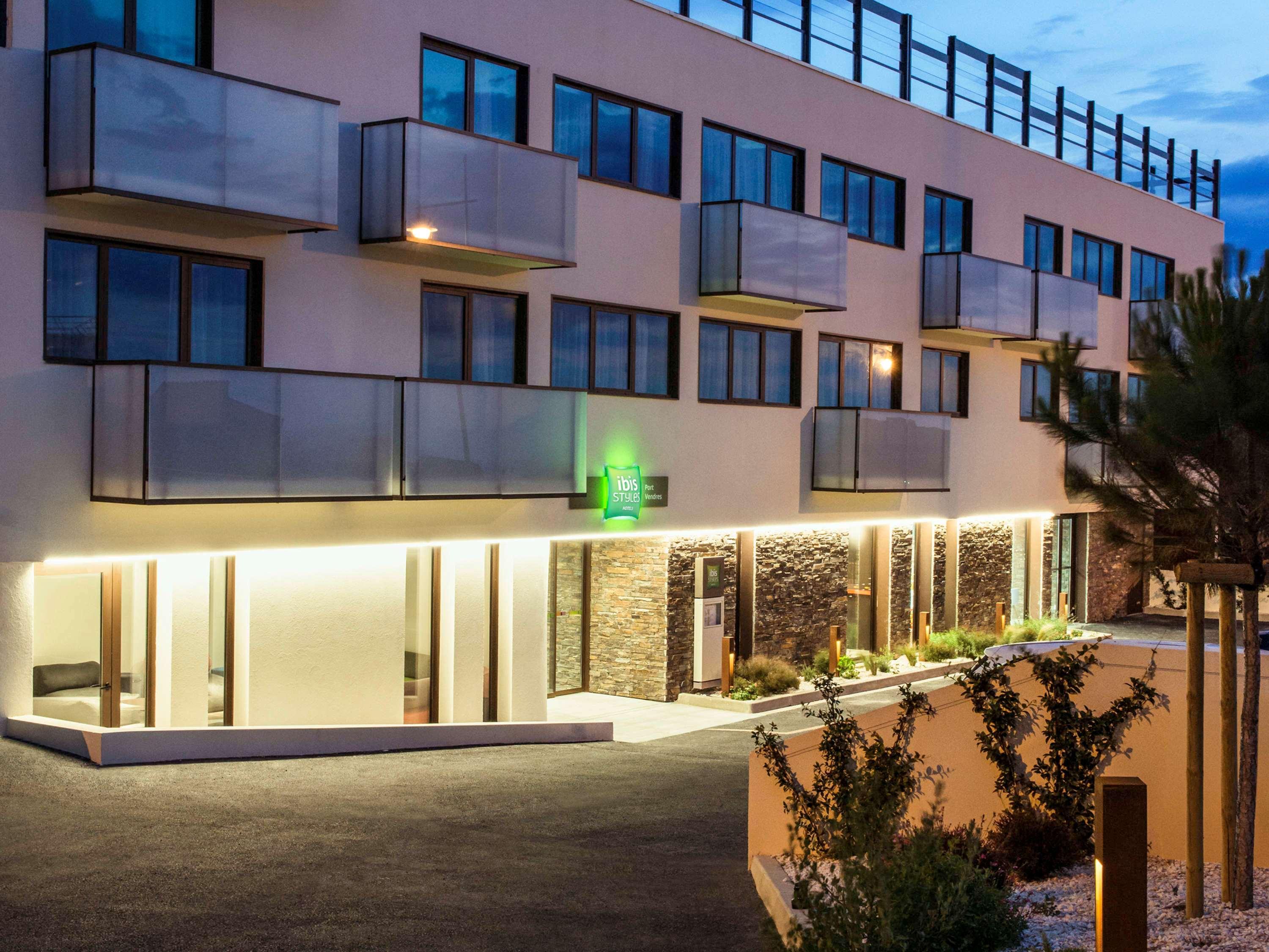 Ibis Styles Collioure Port Vendres Hotel Exterior photo