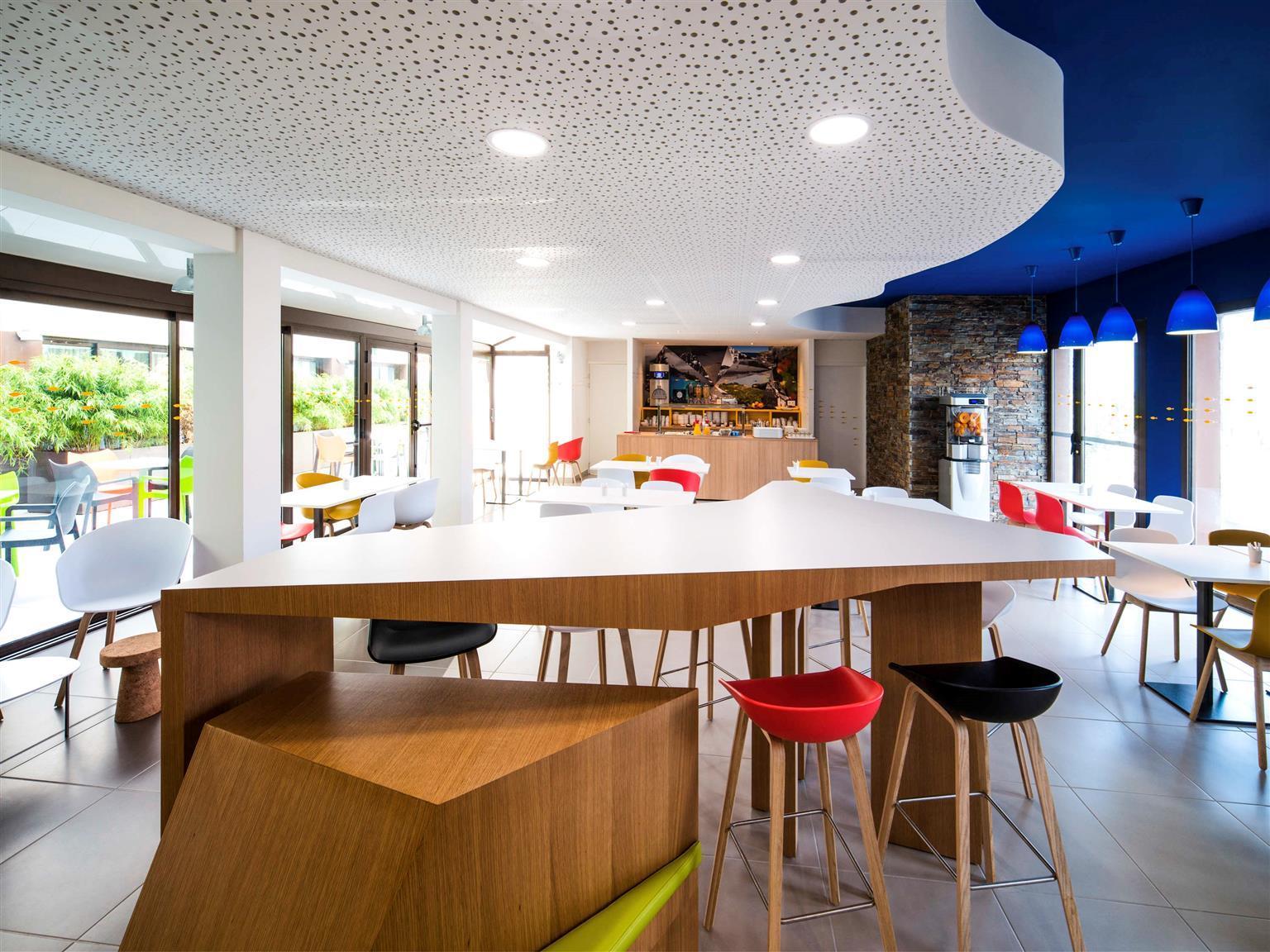 Ibis Styles Collioure Port Vendres Hotel Exterior photo