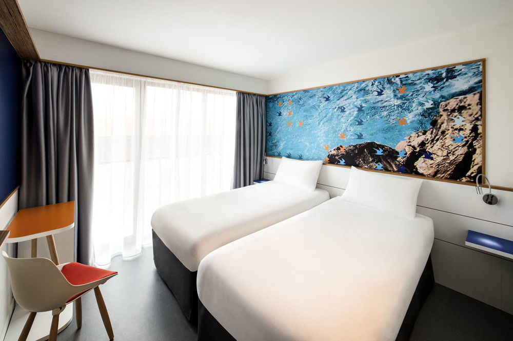 Ibis Styles Collioure Port Vendres Hotel Exterior photo